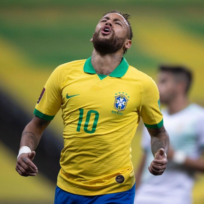 里昂逆转巴西，埃尔林高光表现