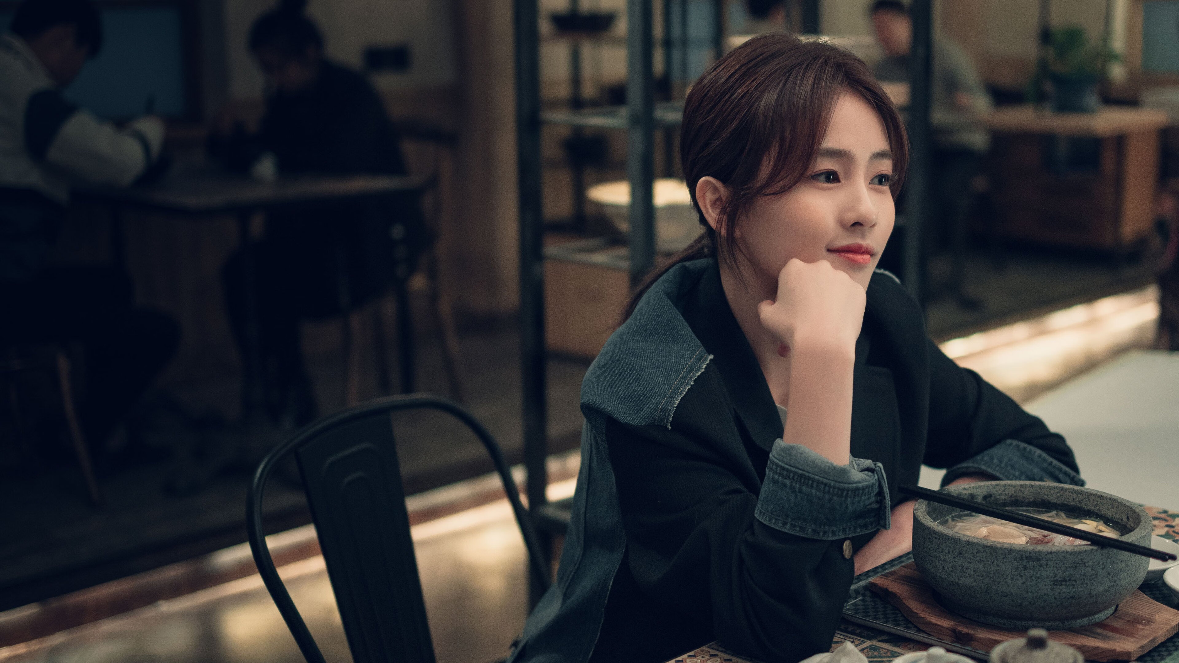 跨越赛场的唯一性，波兰的火力与帕尔默的接管