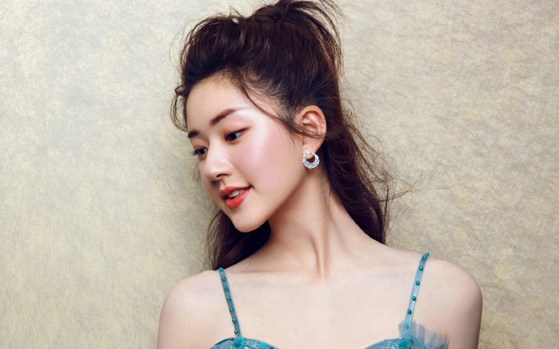 爱游戏官网-节奏的双重奏，从瑞典的战术棋局到范戴克的个人霸权