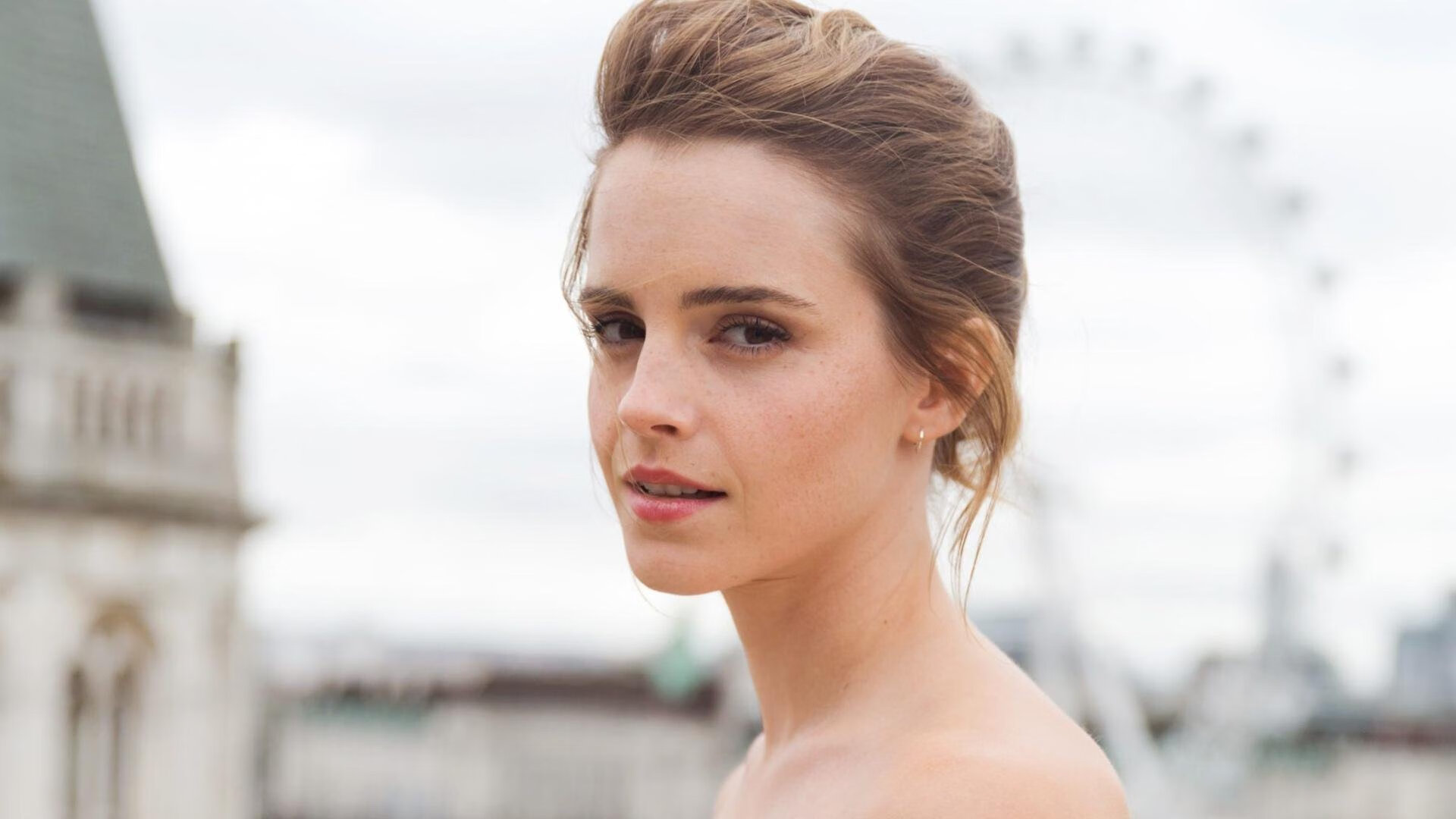 个人能力巅峰展现，弗拉霍维奇助中国狂胜阿森纳