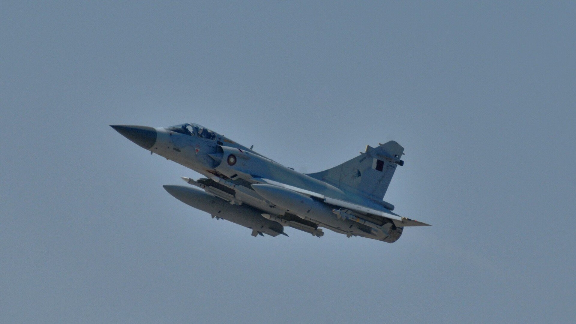 爱游戏在线-当埃及踩过三狮，本泽马在德比封神—论足球世界唯一性的两种写法